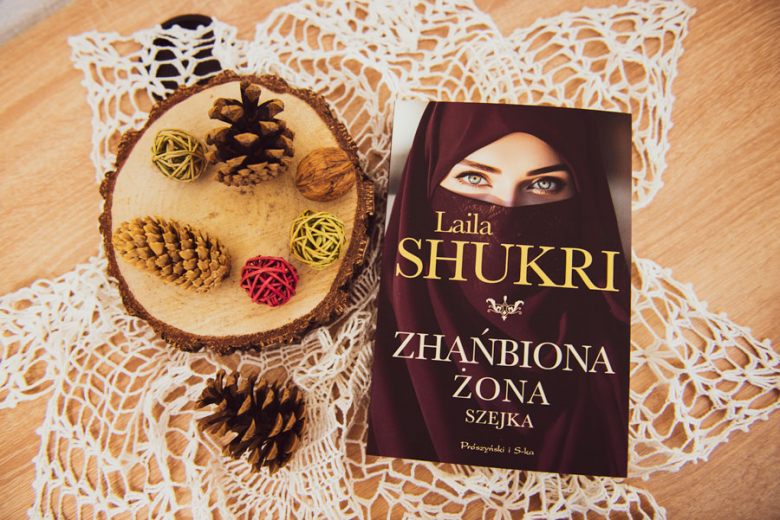 recenzja Zhańbiona żona szejka