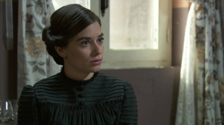 Kadr z serialu Akacjowa 38, emitowanego na antenie TVP 2. 