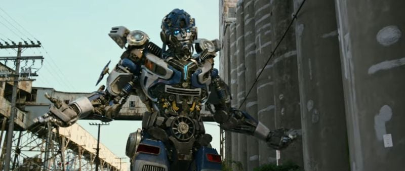 Obrazek w treści Transformers: Przebudzenie bestii - nowy spot. Optimus Prime i Primal w akcji! [jpg]