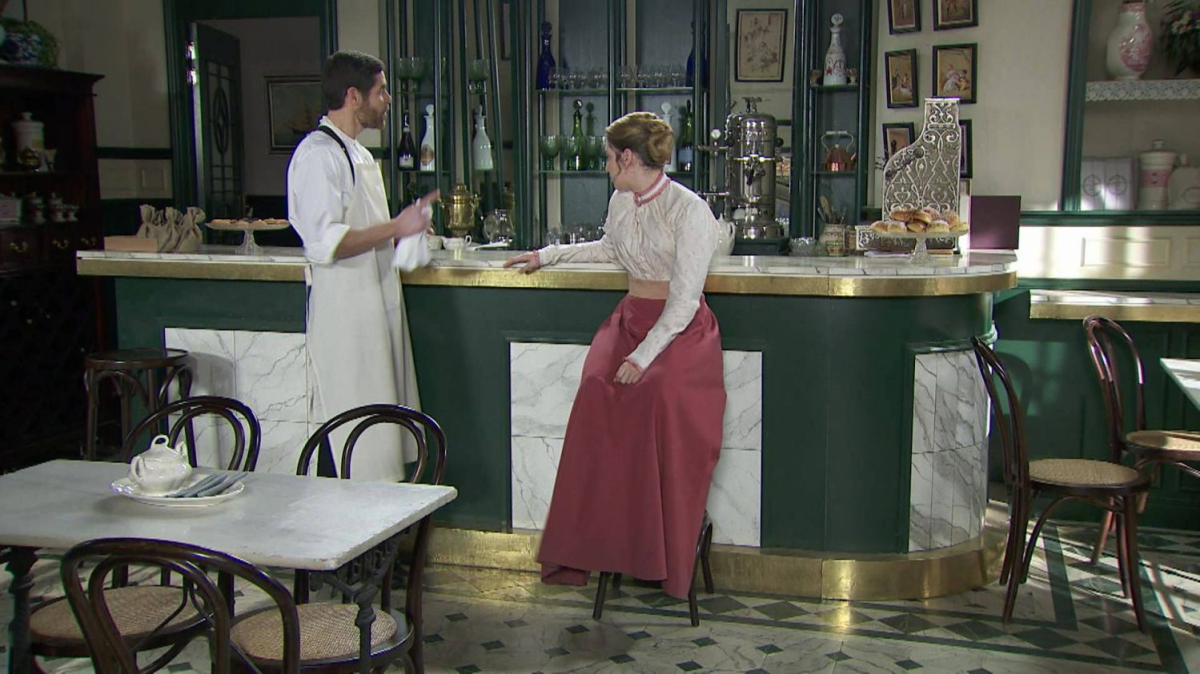 Kadr z serialu "Akacjowa 38", emitowanego na antenie TVP 2.