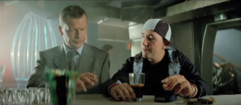 Obrazek w treści Francuski numer – Stary Mercedes wciąż przyciąga uwagę wielu osób! [jpg]