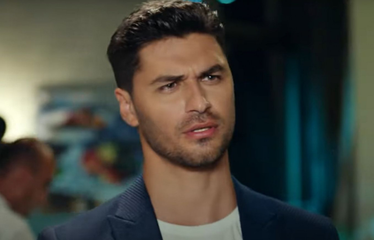 Omer bohater serialu "Zakazany owoc", emitowanego na TVP 2