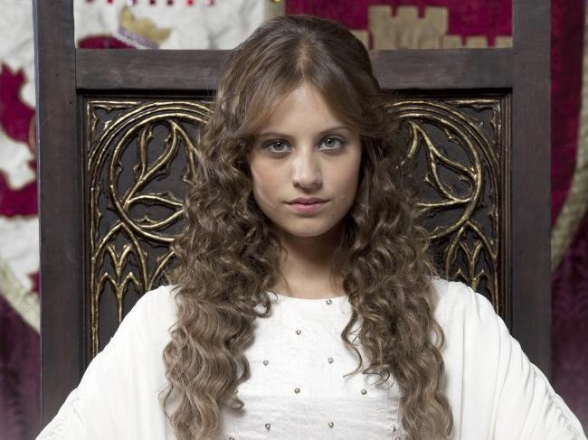 Obrazek w treści "Izabela, królowa Hiszpanii". Co wydarzy się w 25 i 26 odcinku nowego hiszpańskiego serialu na antenie stacji TVP 2? [jpg]
