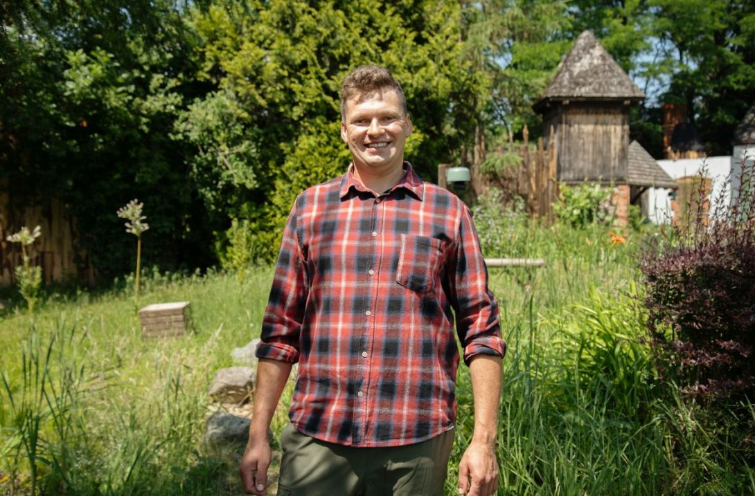 Kadr z programu "Farma", kt&oacute;ry jest emitowany na antenie telewizji Polsat.