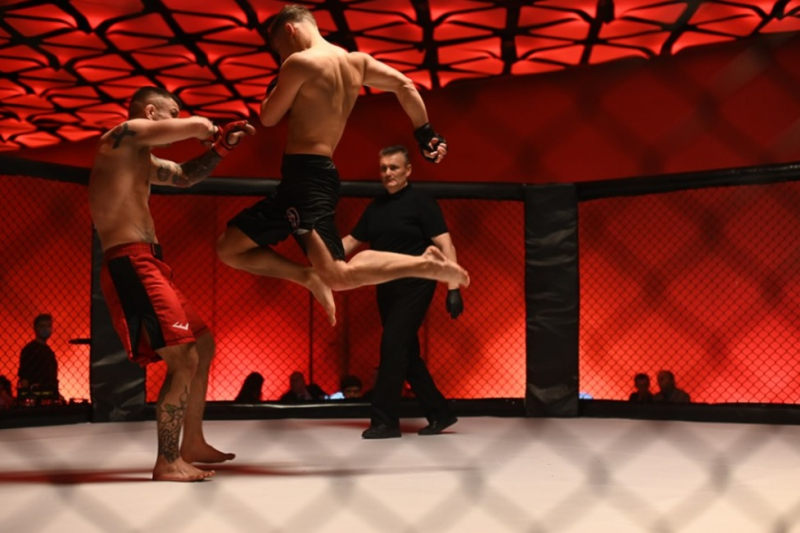 Obrazek w treści Bartkowiak – film o polskim zawodniku MMA z tegoroczną premierą na Netflix [jpg]