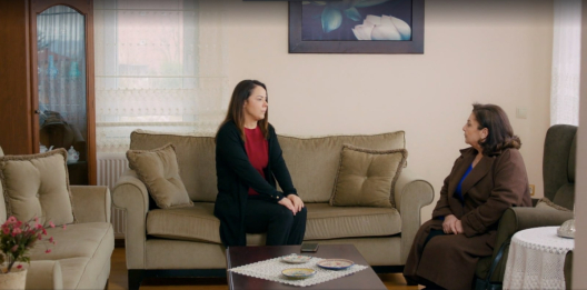 Miłość i nadzieja 167 - kadr z serialu. Melis mówi, że przespała się z Egem!