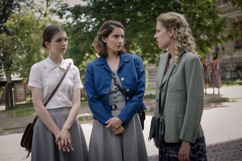 Obrazek w treści Wojenne dziewczyny: sezon 5 - na TVP 1 wraca lubiany polskie serial wojenny  [jpg]