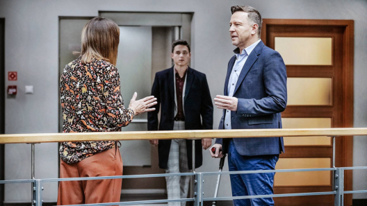 Bohaterowie serialu Pierwsza miłość, emitowanego na antenie Polsatu