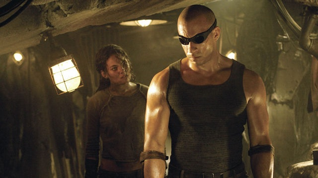 Obrazek w treści Kroniki Riddicka - pełne akcji klasyczne sci-fi  [jpg]