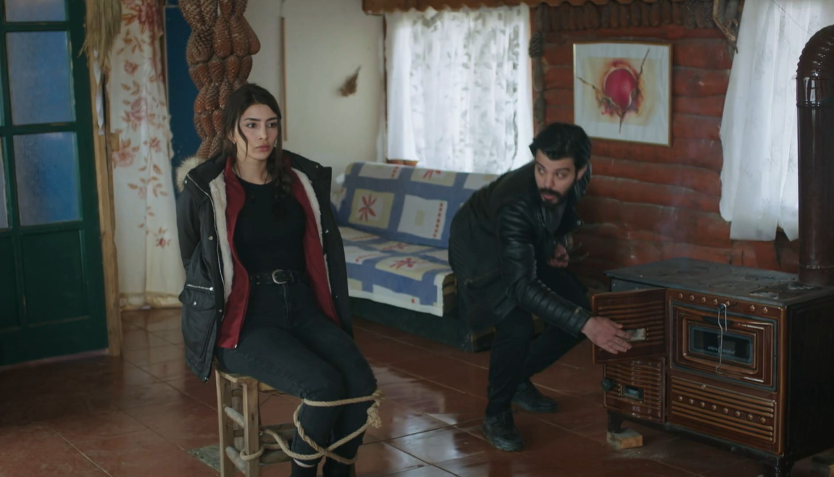 Bohaterowie serialu "Dziedzictwo", emitowanego na antenie TVP 1