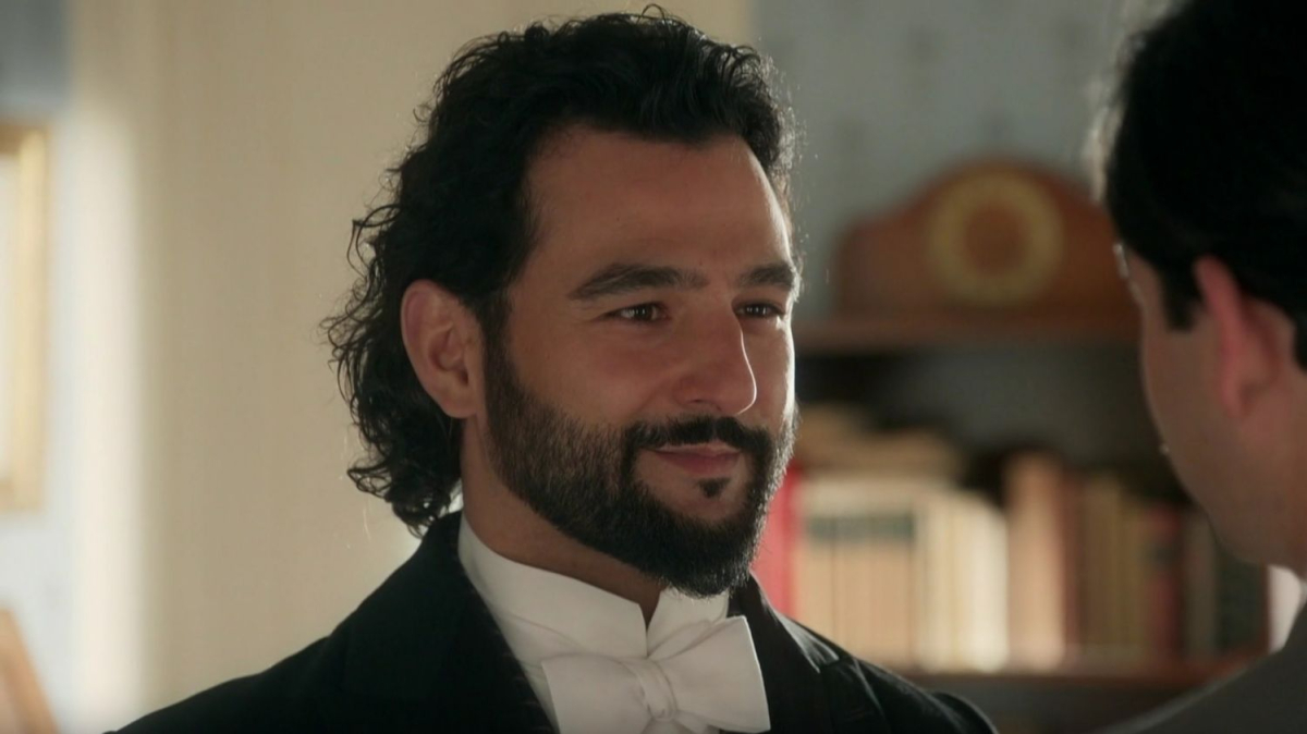 Bohaterowie serialu "La Promesa - pałac tajemnic", emitowanego na antenie TVP 2.