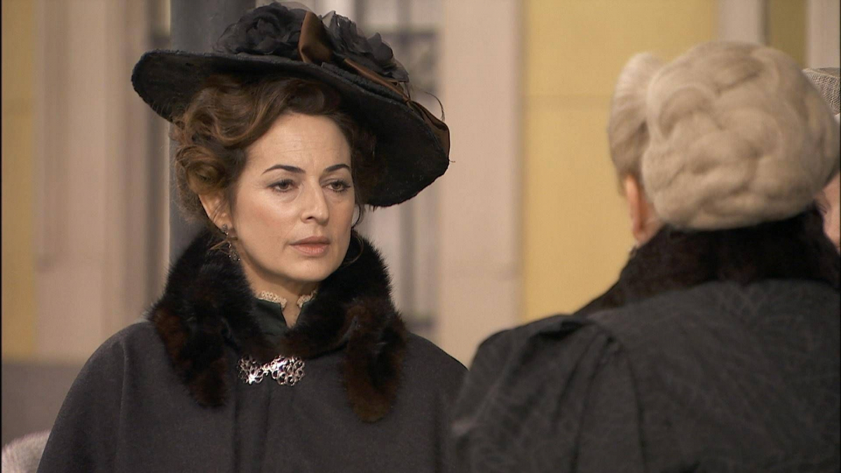 Lourdes, bohaterka serialu "Akacjowa 38", emitowanego na antenie TVP 2.