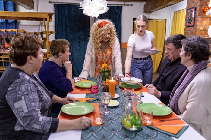 Obrazek w treści „Kuchenne rewolucje” – Zajazd Pod Dębami / Kacze Zamieszanie. Magda Gessler zawita do wsi Komorniki [jpg]