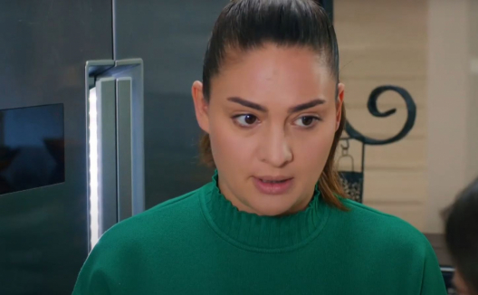 Handan, bohaterka serialu Miłość i nadzieja, emitowanego na TVP 2