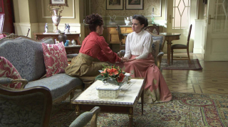 Kadr z serialu Akacjowa 38, emitowanego na antenie TVP 2. 