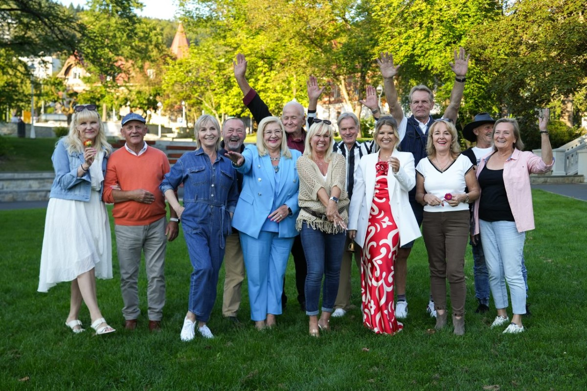 Uczestnicy na planie 6 sezonu "Sanatorium miłości"