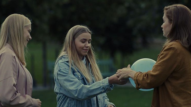 Obrazek w treści Tragedia w dwóch wymiarach... – Pokój 301: co wydarzy się w odc 1, 2 i 3? [jpg]