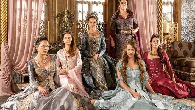 Kadr z serialu "Wspaniałe stulecie: Sułtanka Kösem" TVP.