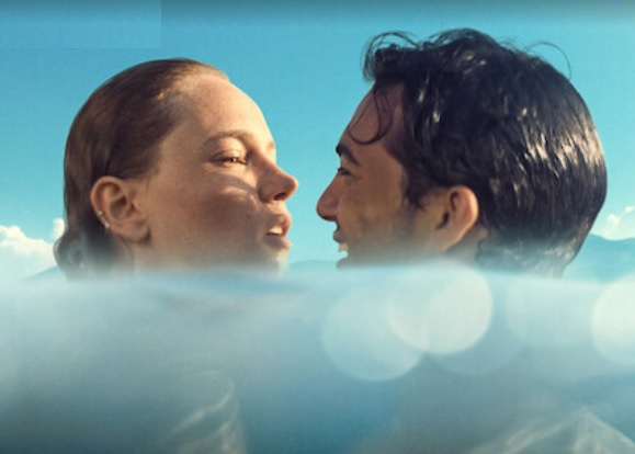 Obrazek w treści Pierwsze takie wakacje &ndash; tureckie kino romantyczne zadebiutowało na Netflix [jpg]