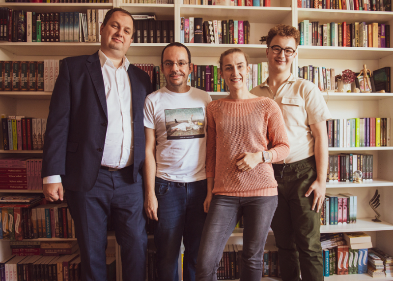 Obrazek w tre�ci Czytamy razem od 22 lat! Urodziny serwisu Granice.pl [jpg]