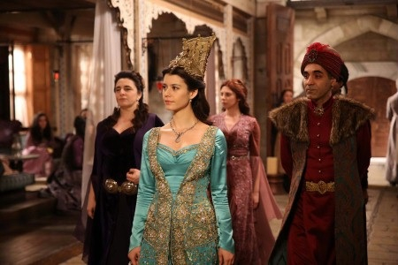 Kadr z serialu "Wspaniałe stulecie: Sułtanka Kösem" TVP.