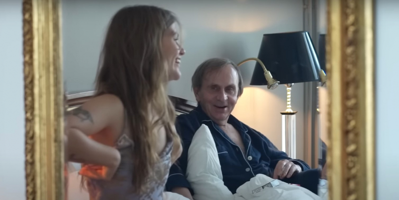 Obrazek w treści Michel Houellebecq bohaterem kolejnego skandalu. Do sieci trafiło nagranie pisarza w intymnej sytuacji [jpg]
