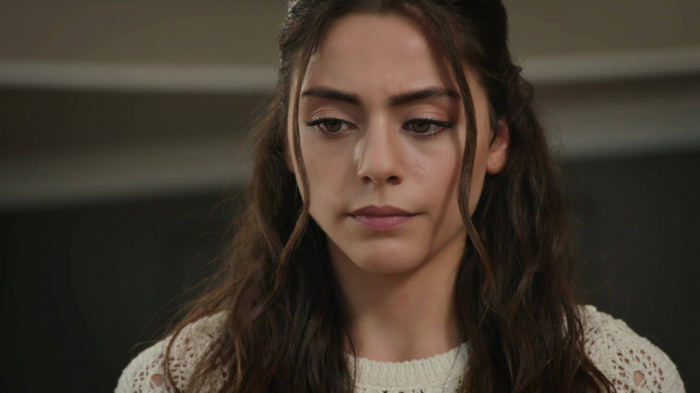 Obrazek w treści Dziedzictwo 31 odc. Ali śledzi Kiraz, która wdaje się w awanturę. Streszczenie 31 i 32 odcinka [jpg]