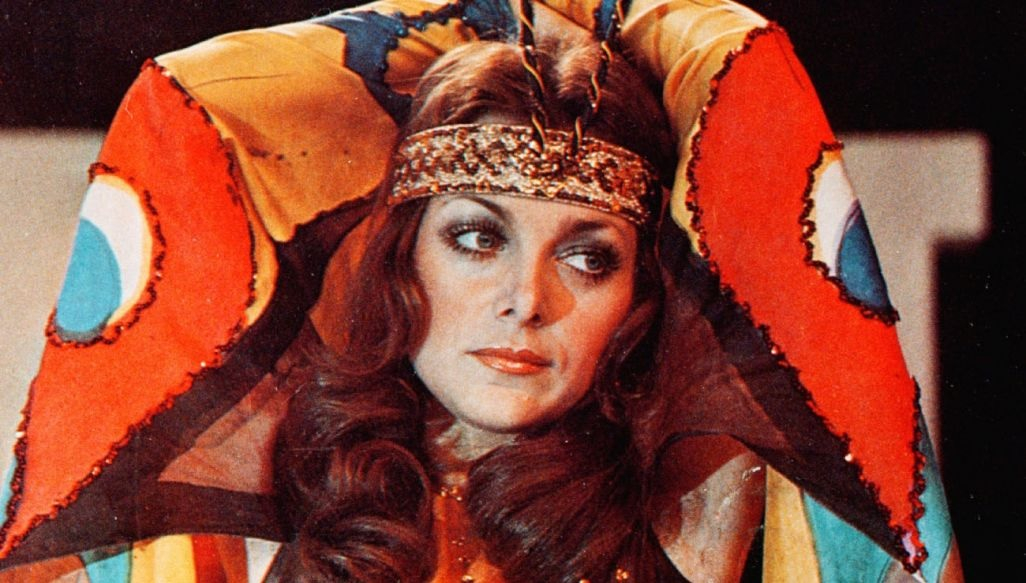 Irena Jarocka w filmie "Motylem jestem, czyli romans czterdziestolatka".