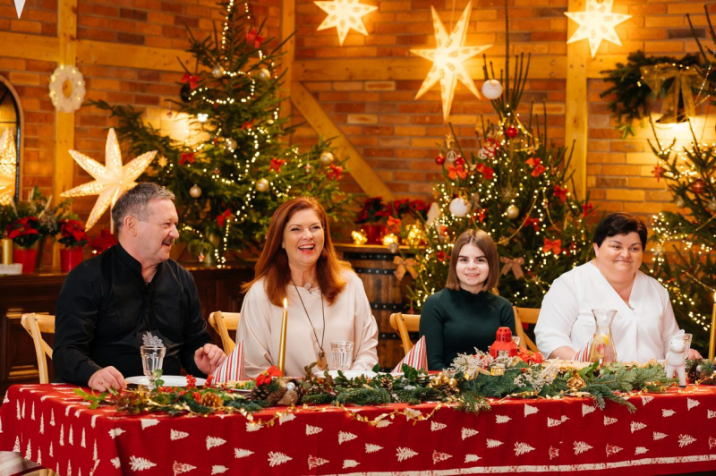 Obrazek w treści Nasz nowy dom – odcinek świąteczny 2022! Katarzyna Dowbor ponownie spotyka się z bohaterami!  [jpg]