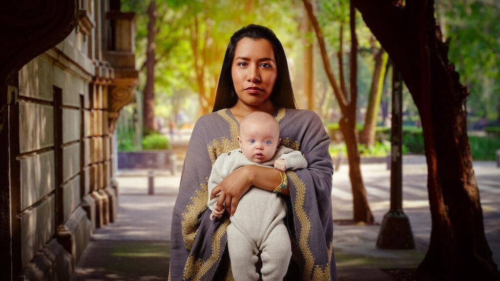 Shani Lozano w filmie "Matka do wynajęcie" od Netflix. 