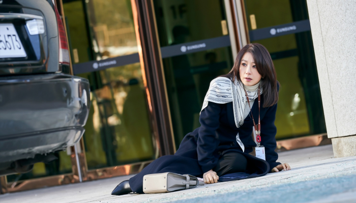 Obrazek w treści Queenmaker już na Netflix - południowokoreański serial dramatyczny o bizneswoman i prawniczce w świecie polityki  [jpg]