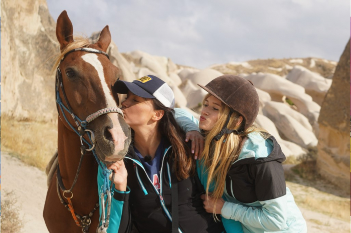 Obrazek w treści Skalne miasto, glina oraz poszukiwanie amuletów... - Azja Express 3 - odcinek 7 i 8 [jpg]