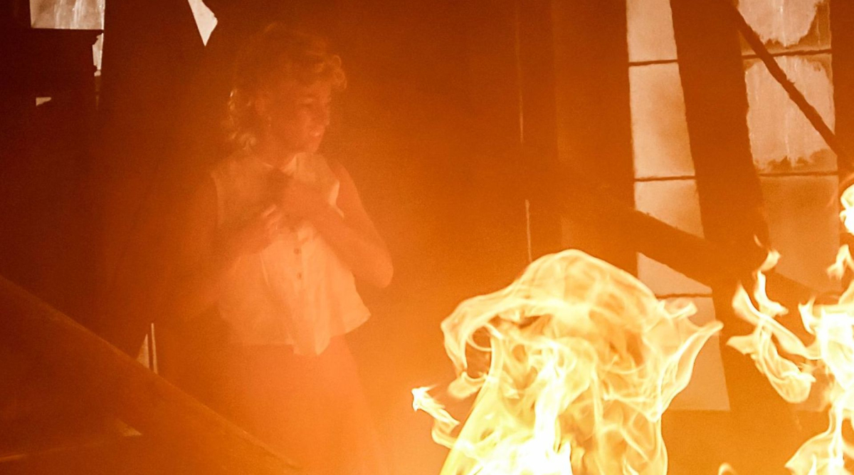 Kadr z serialu "Akacjowa 38", emitowanego na antenie TVP 2.