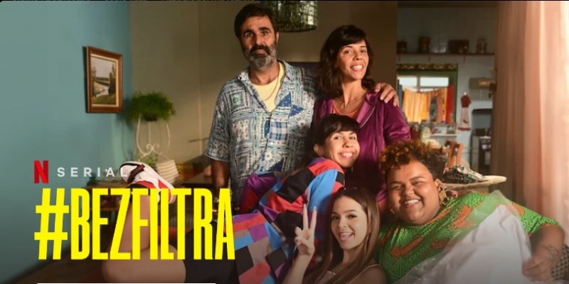 Obrazek w treści #BezFiltra - brazylijski serial komediowy Netfliksa, o studentce, która chce być influencerką [jpg]