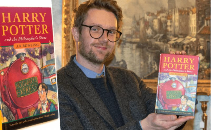 Obrazek w treści Harry Potter sprzedany na aukcji za ponad 300 tysięcy złotych! [jpg]