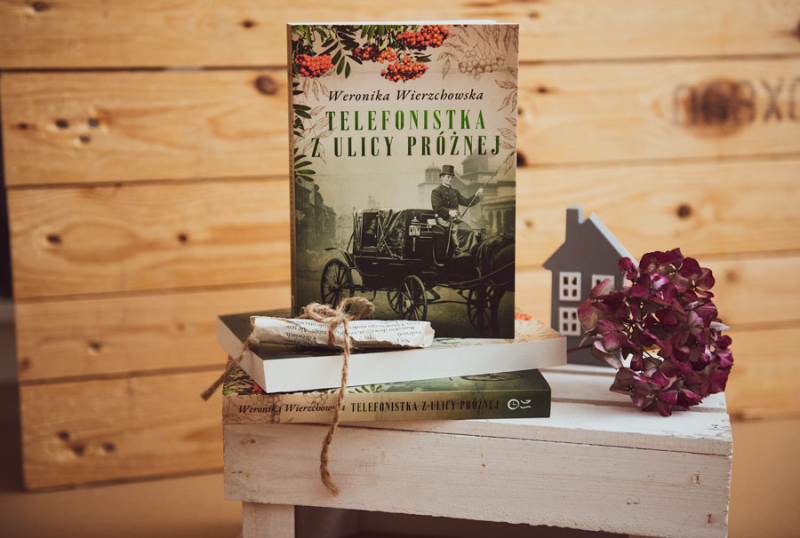 Obrazek w treści Wolałabym koniak w czystej postaci. Telefonistka z ulicy Próżnej [jpg]