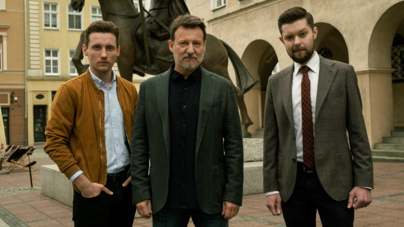 Obrazek w treści Będzie kolejny sezon Chyłki – serialu na podstawie prozy Remigiusza Mroza  [jpg]