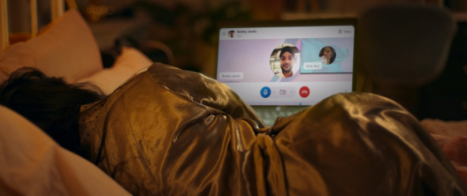 Kadr z filmu Człowiek, który kochał UFO