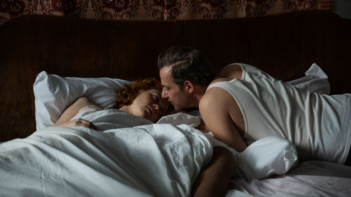 Gra z cieniem odc. 10 streszczenie