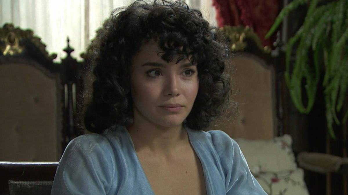 Kadr z serialu "Akacjowa 38", emitowanego na antenie TVP 2. 