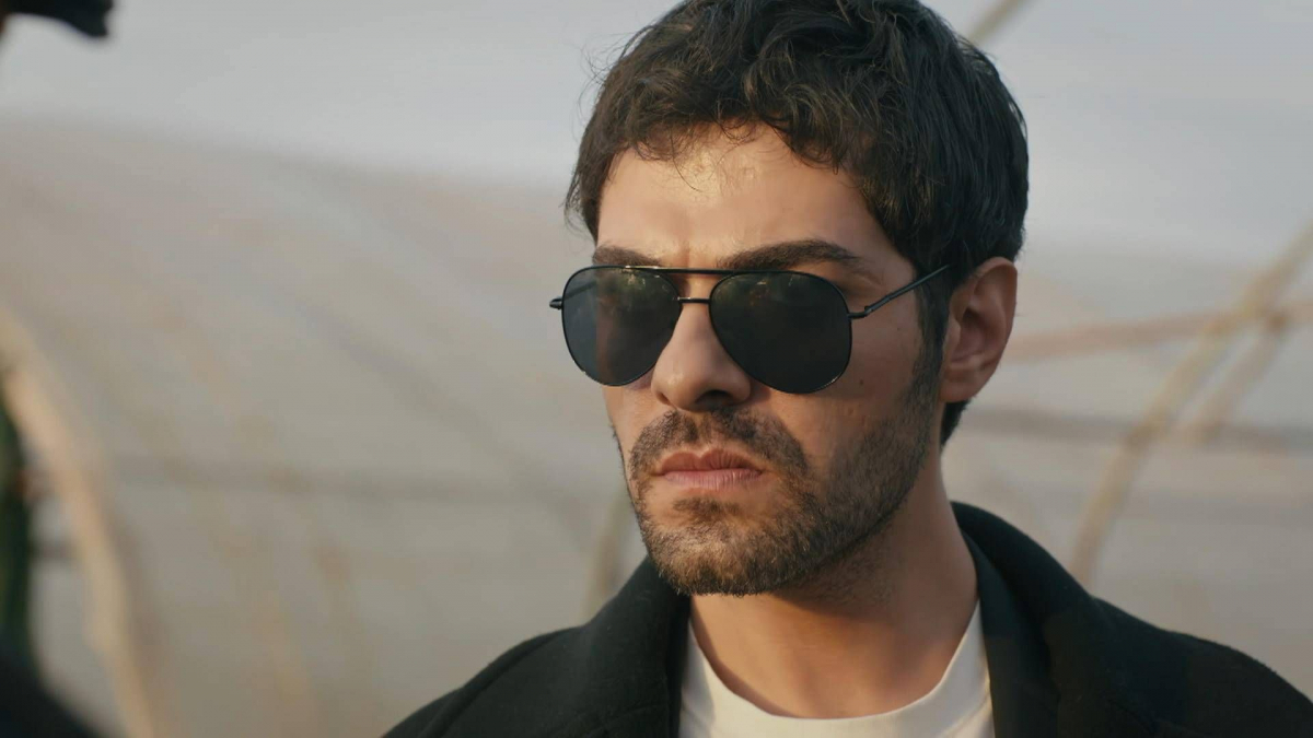 Bohaterowie serialu "Wichrowe wzg&oacute;rze" emitowanego na antenie TVP1