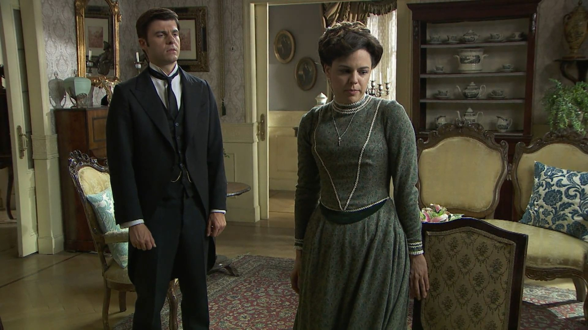 Kadr z serialu "Akacjowa 38", emitowanego na antenie TVP 2. 