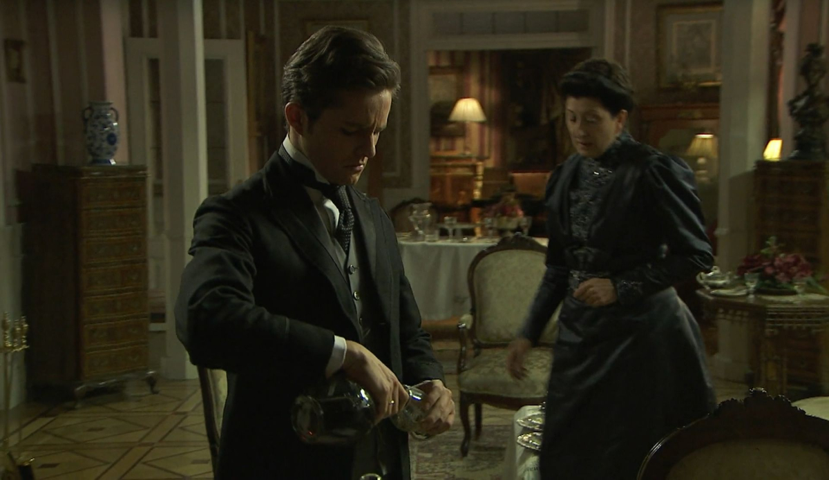 Kadr z serialu "Akacjowa 38", emitowanego na antenie TVP 2. 