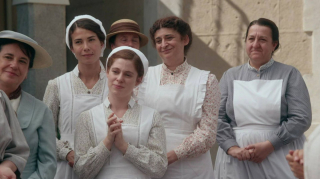 Bohaterowie serialu La Promesa - pałac tajemnic, emitowanego na antenie TVP 2. 