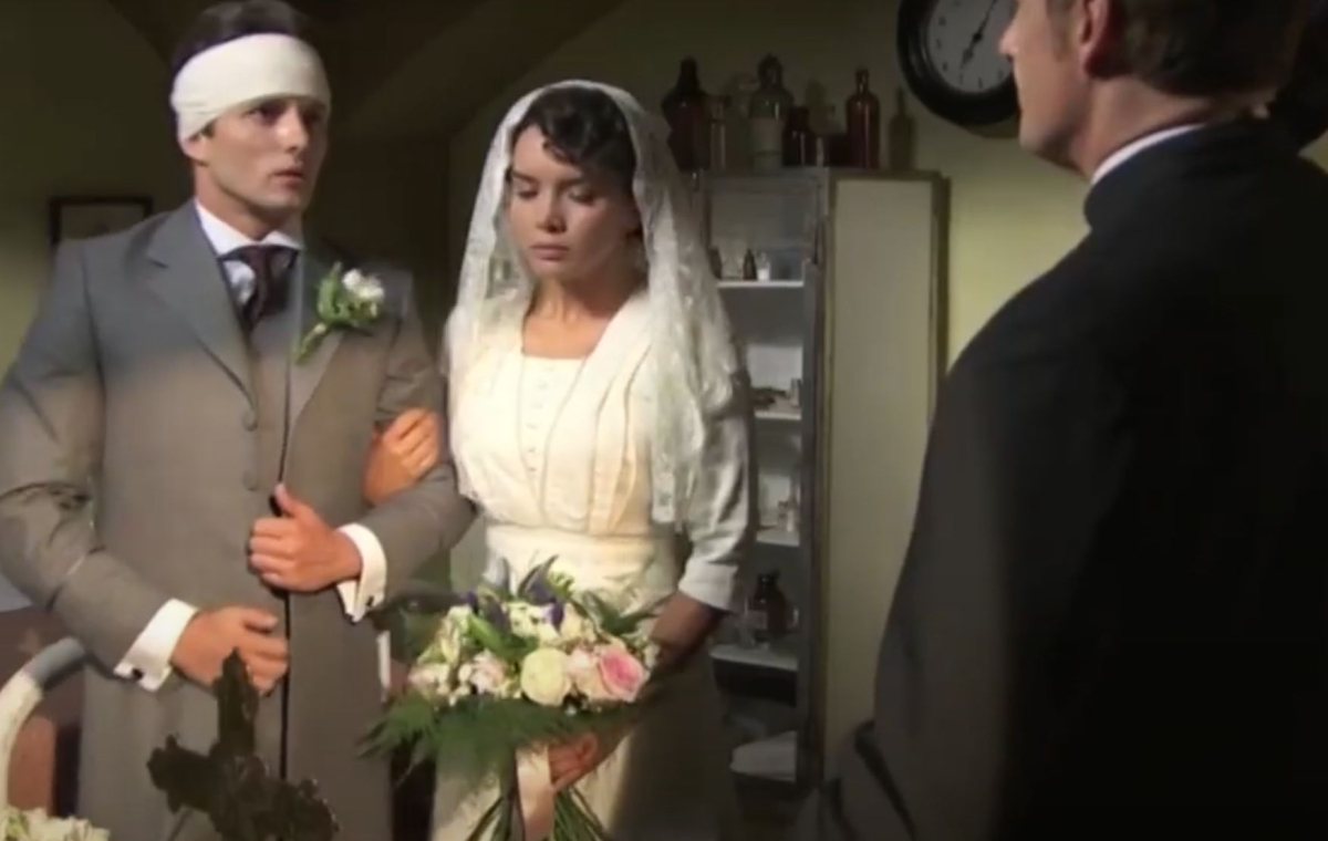 Kadr z serialu "Akacjowa 38", emitowanego na antenie TVP 2.