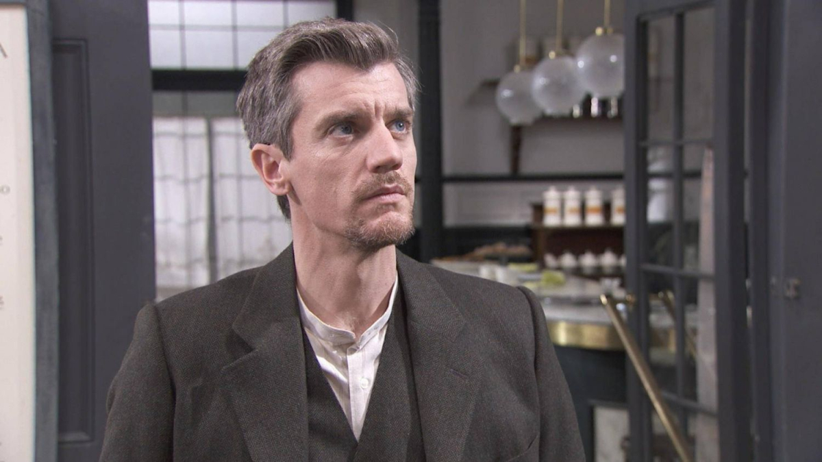 Kadr z serialu "Akacjowa 38", emitowanego na antenie TVP 2.