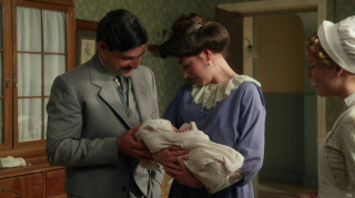 Bohaterowie serialu La Promesa - pałac tajemnic, emitowanego na antenie TVP 2. 