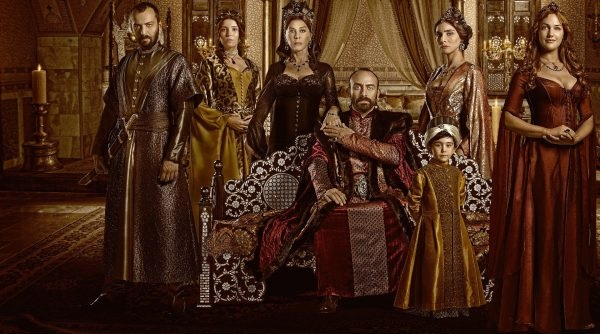 Obrazek w treści Wspaniałe stulecie &ndash; Efsun bliska otrucia księcia Mustafy. Co wydarzy się w 107 i 108 odcinku serialu [jpg]