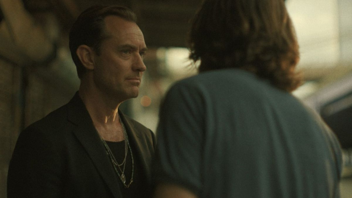 Kadr z serialu "Black Rabbit"