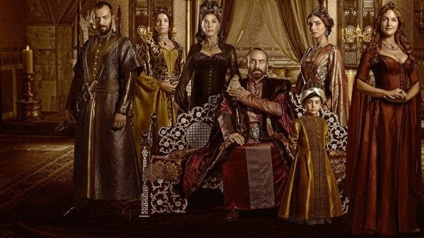 Sulejman Wspaniały oraz jego rodzina - bohaterowie serialu "Wspaniałe stulecie"
